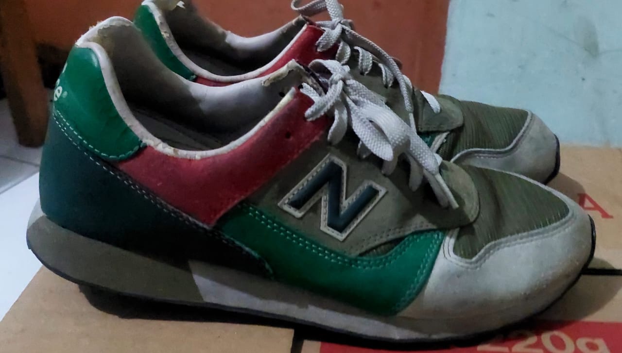 Preloved Sepatu New Balance Trailbuster 43